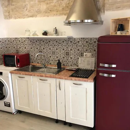 La Piccola Casa Di Tania In Via Fiore Guest house *